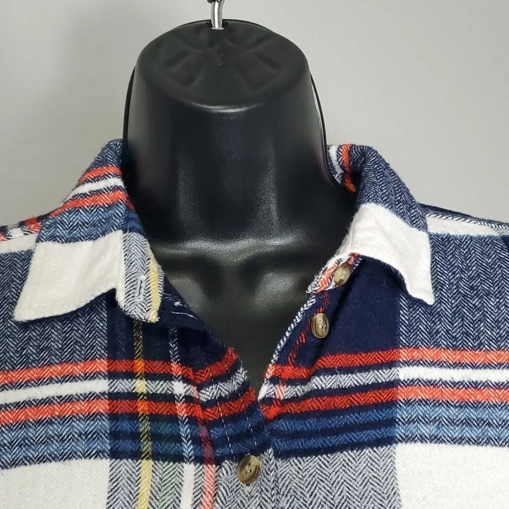 ⭐️2/$30 American Eagle Classic Fit Plaid Flannel Shirt Navy White Orange Size XS